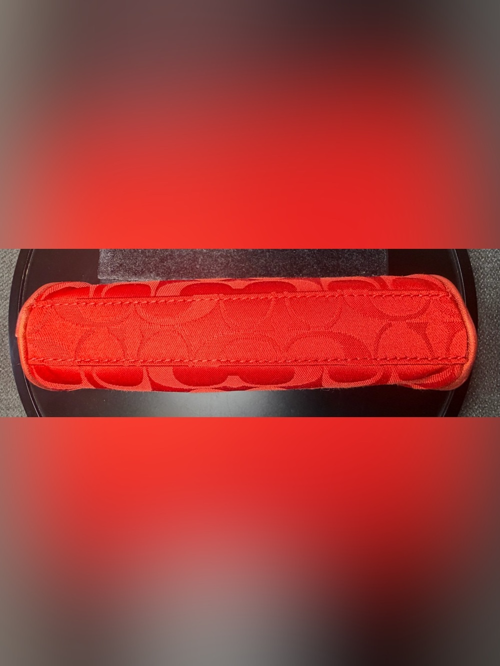 Coach x Estée Lauder Limited Edition Red Cosmetic Bag No. D1073-B903 - Picture 3 of 9